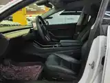 Фото 3 - Tesla Model 3