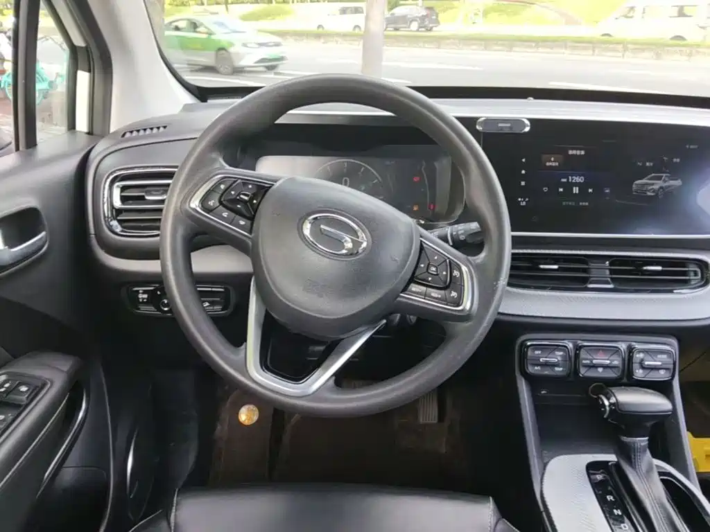 Фото 7 - GAC Trumpchi Trumpchi GS3