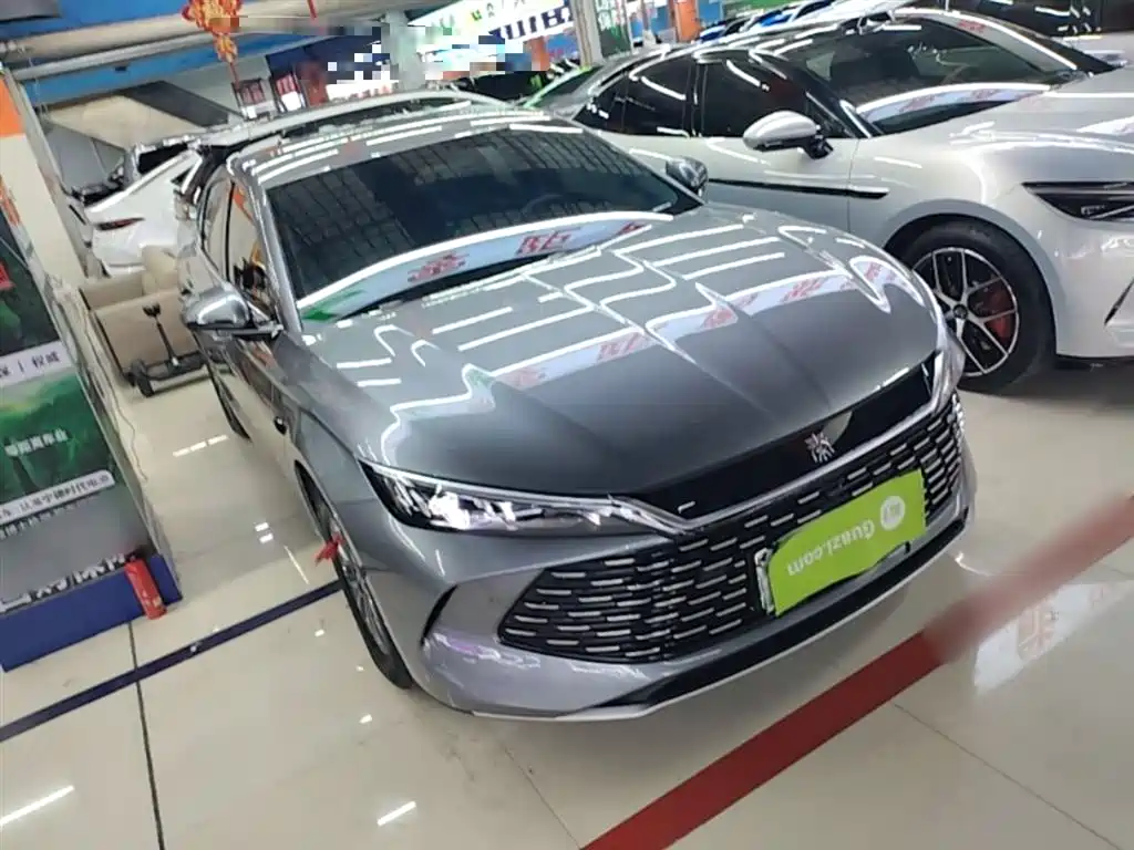 BYD Qin L 2025 DM-i Smart Drive Edition 80KM Leading фото 4