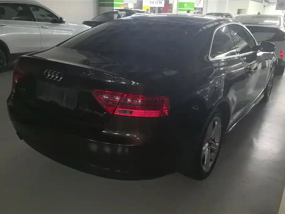 Audi A5 (Import) 2014 Coupe 45 TFSI фото 3