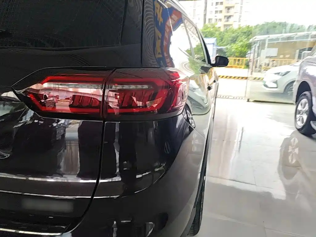 Chery Tiggo 8 PLUS 2020 2021 Model 290TGDI DCT Luxury Edition