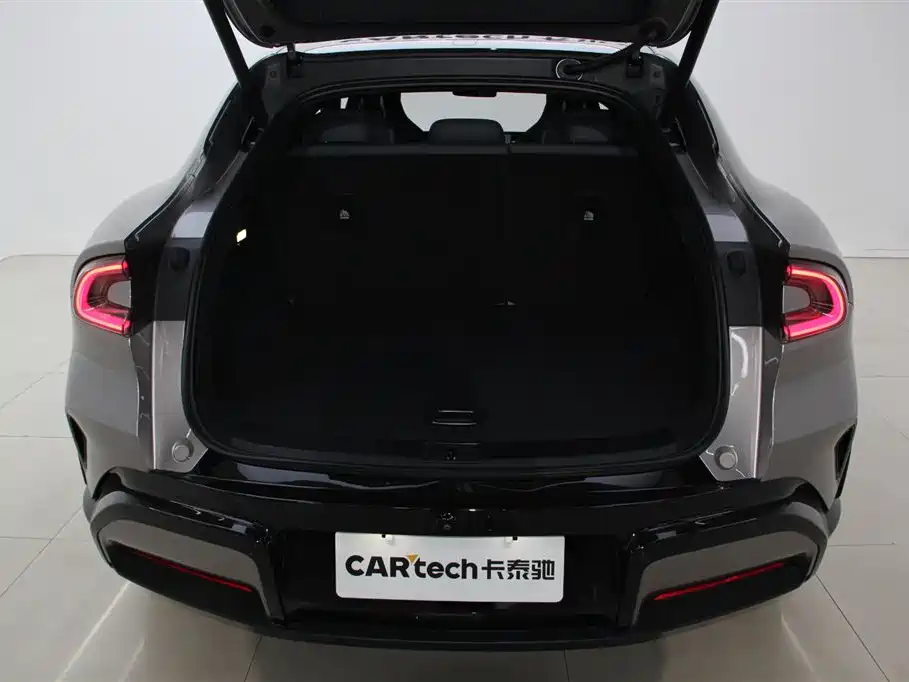 XIAOMI CAR XIAOMI YU7