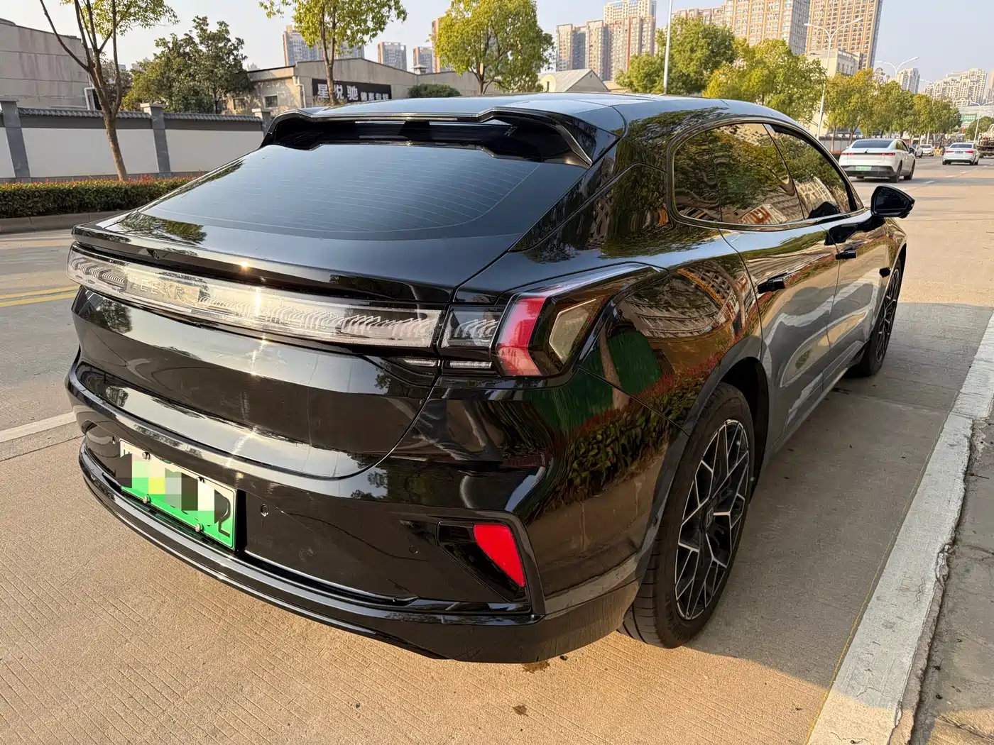 ZEEKR EXTREME KRYPTON 001