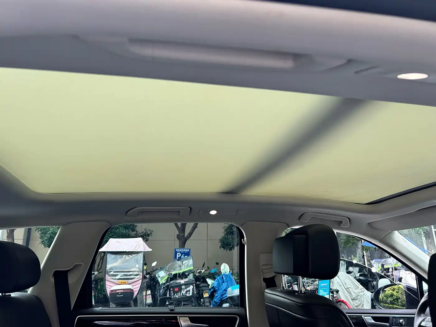 Volkswagen Touareg 2017 2016 3.0TSI High Configuration