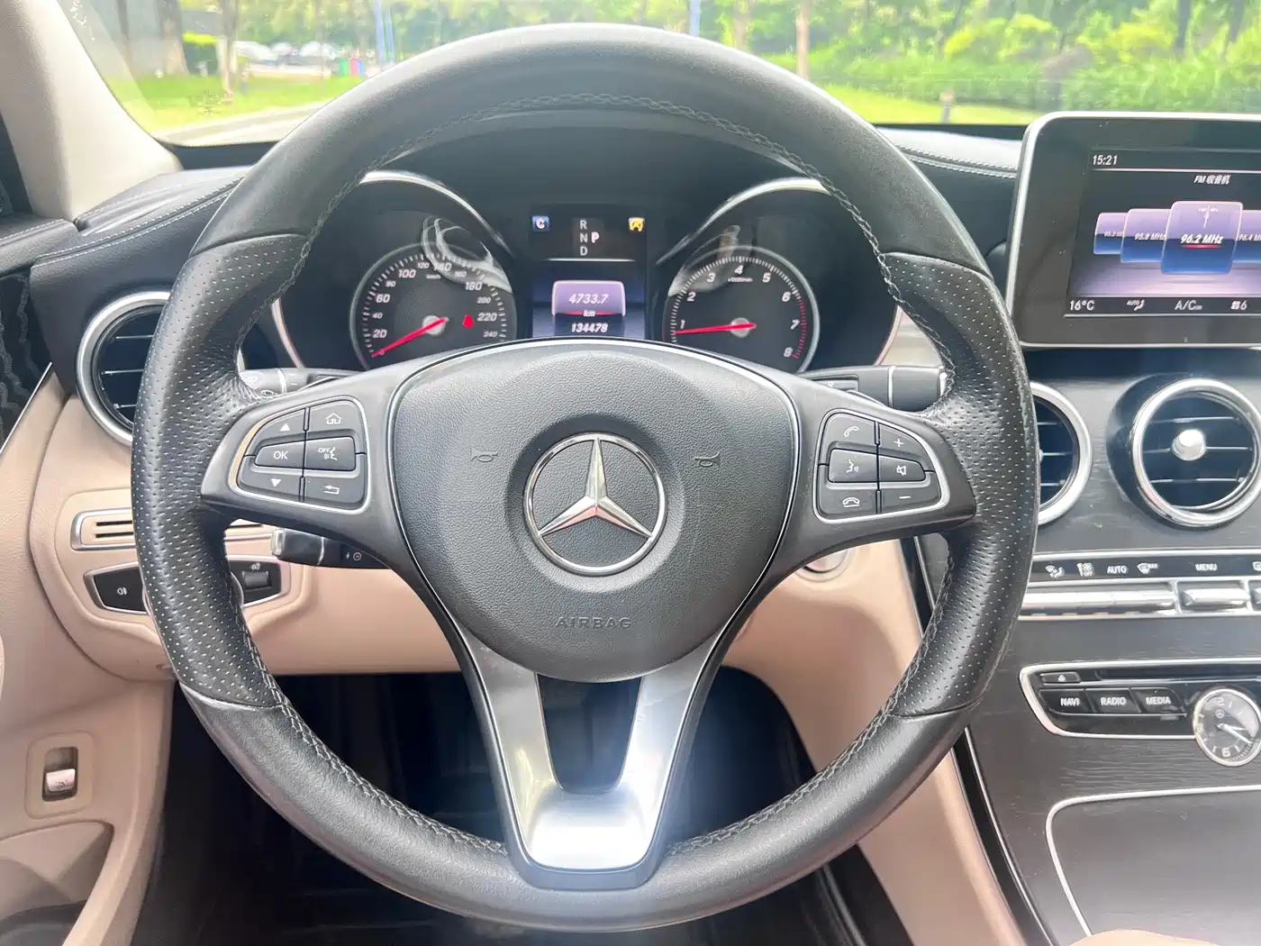Photo 20 - Mercedes-Benz C-Class