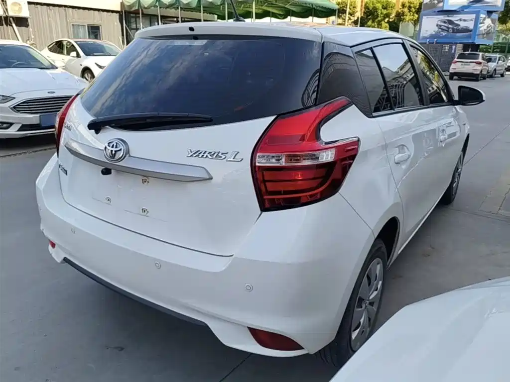 Toyota YARiS L Zhi Xuan 2020 1.5L CVT Leading Edition фото 7