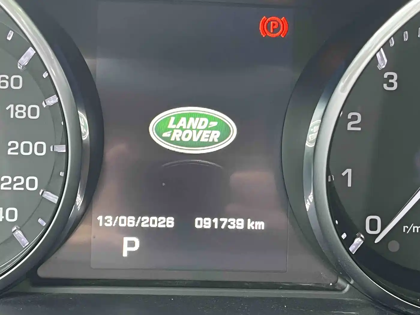 Land Rover Discovery Sport 2016 2016 2.0T SE
