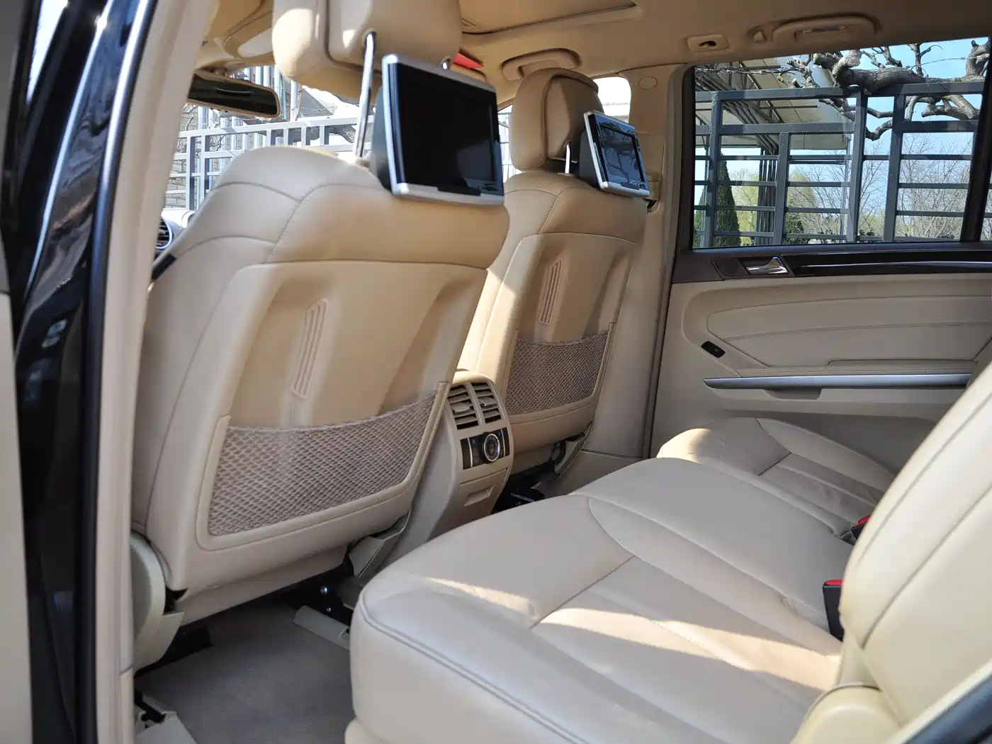 Mercedes-Benz GL-Class фото 7