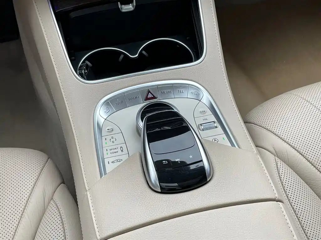 Mercedes-Benz S-Class 2016 S 320 L Business Edition фото 20