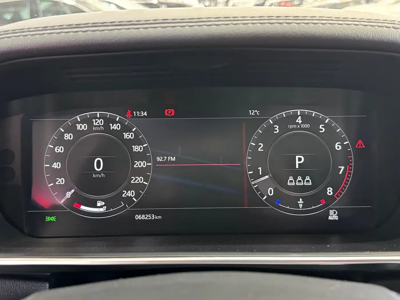 Land Rover Range Rover 2021 3.0 L6 Golden Age Edition фото 22