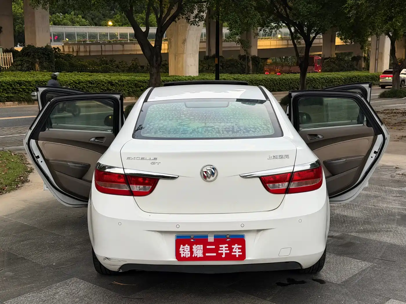 Фото 16 - Buick Excelle