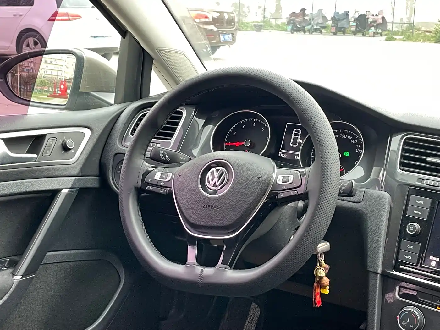 Volkswagen Golf 2019 200TSI DSG Comfort Progressive China VI фото 18