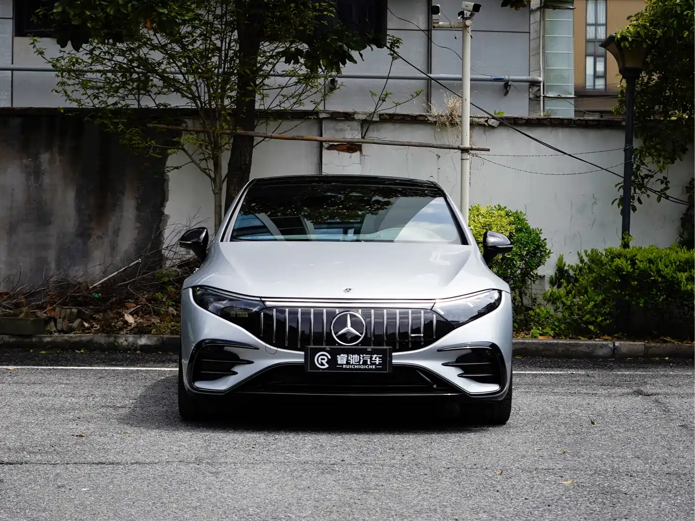 MERCEDES-BENZ EQS AMG