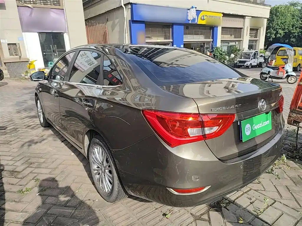 Buick Excelle 2017 15N Automatic Elite фото 5