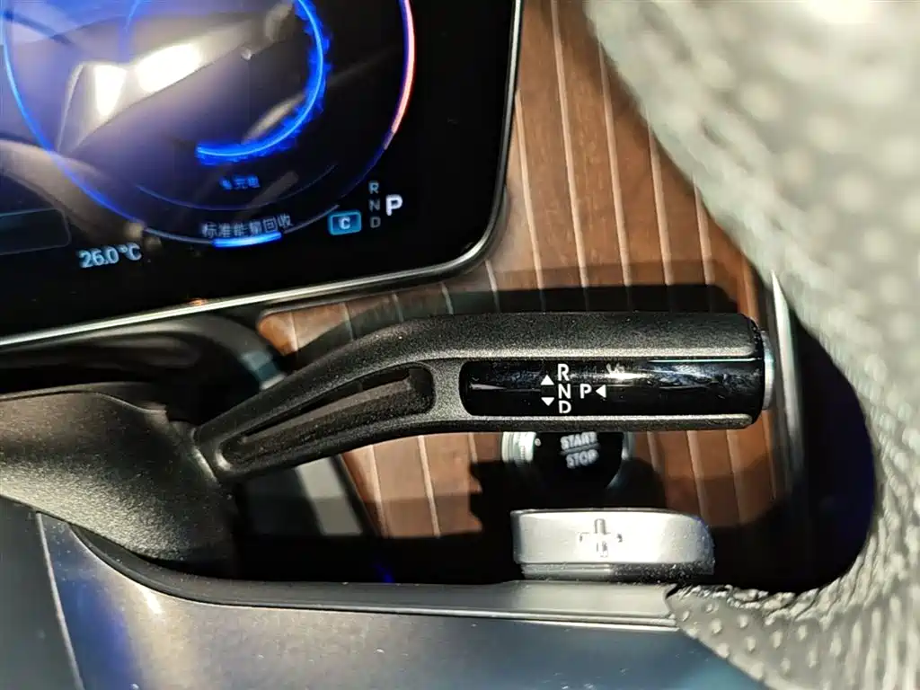 Mercedes-Benz EQE 2022 350 Pioneer Edition фото 14