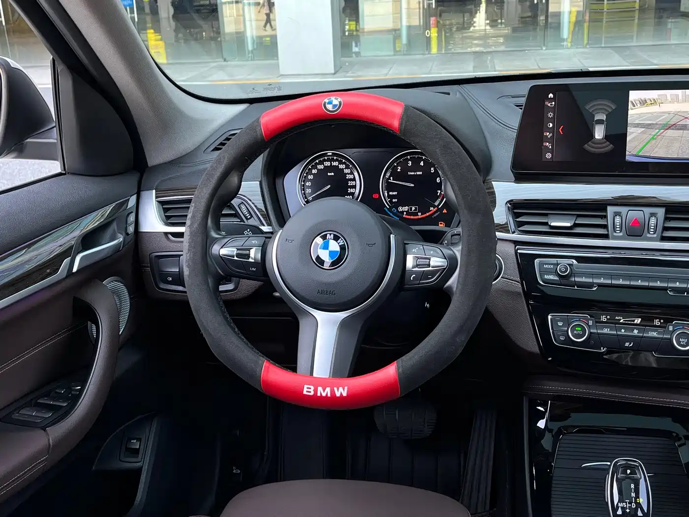 BMW X1 2021 xDrive25Li Exclusive фото 15
