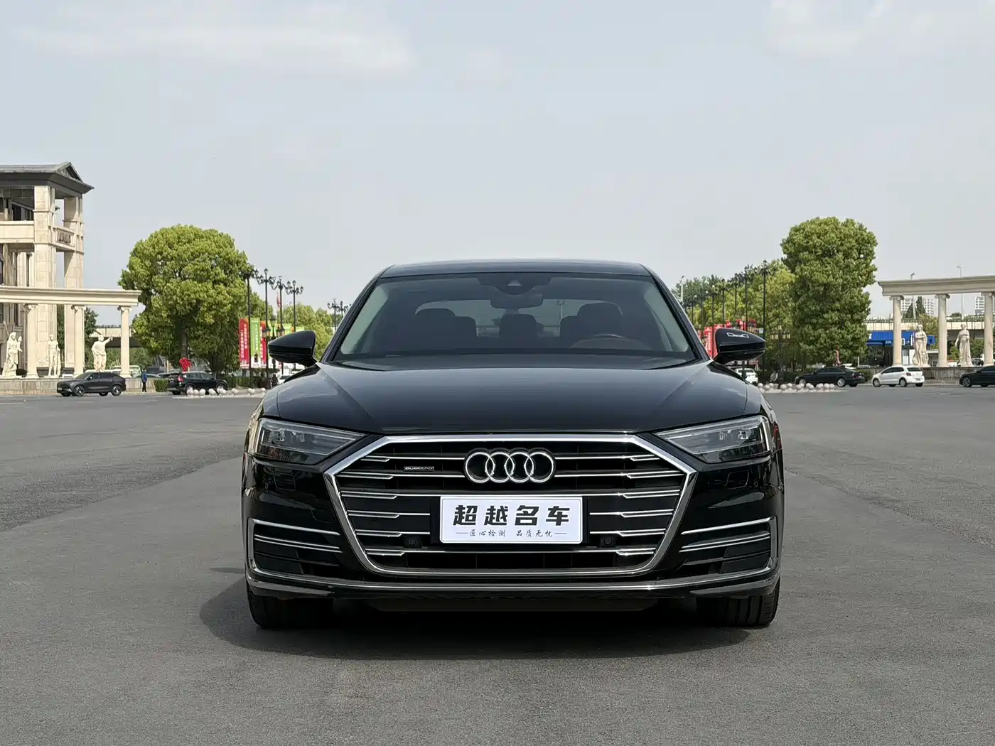Audi A8 2022 A8L 50 TFSI quattro Comfort Collector's Edition фото 2