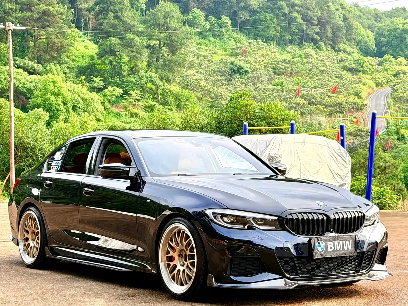 BMW 3 Series 2020 330i M Sport Blackout Package фото 3
