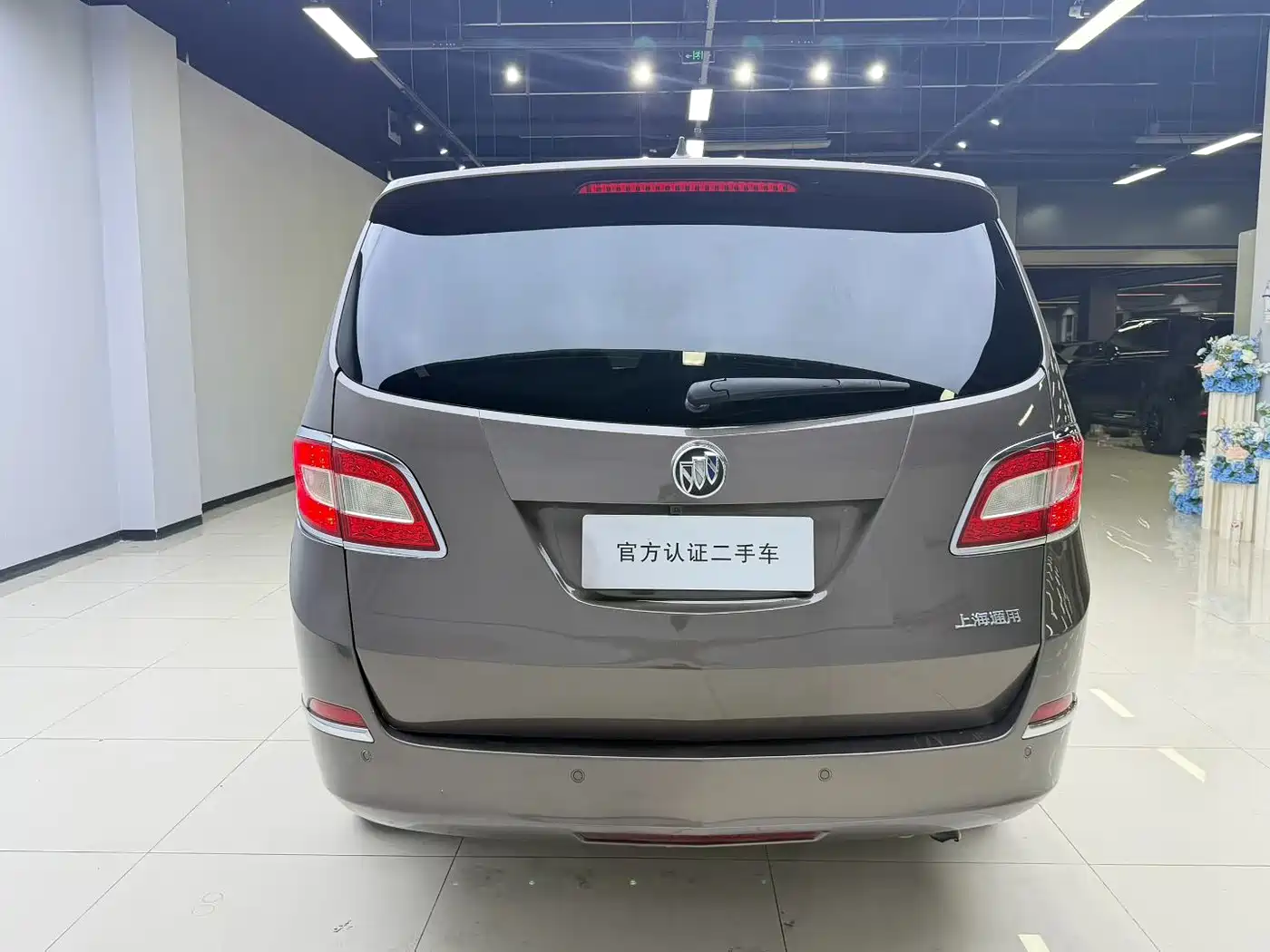 Buick GL8 2011 2011 3.0L XT Luxury Business Flagship