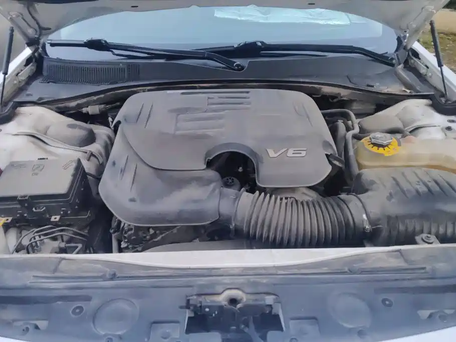 Chrysler 300C (Import) 2017 2014 3.0L Excellence Edition