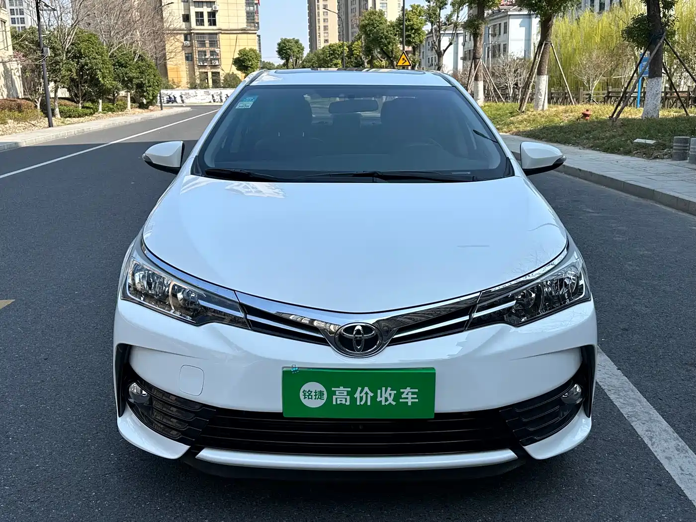 Toyota Corolla 2018 1.2T S-CVT GL-i Smart Shine Edition фото 2