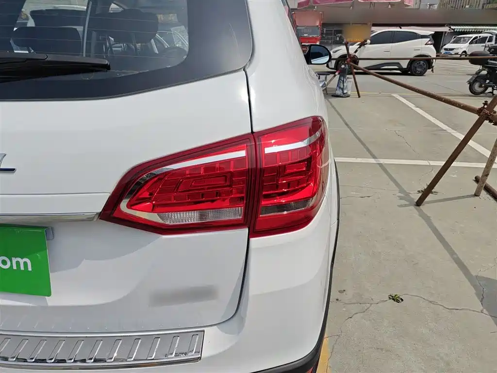 Haval H6 2017 Red Label Sport 1.5T Automatic 2WD Luxury фото 8
