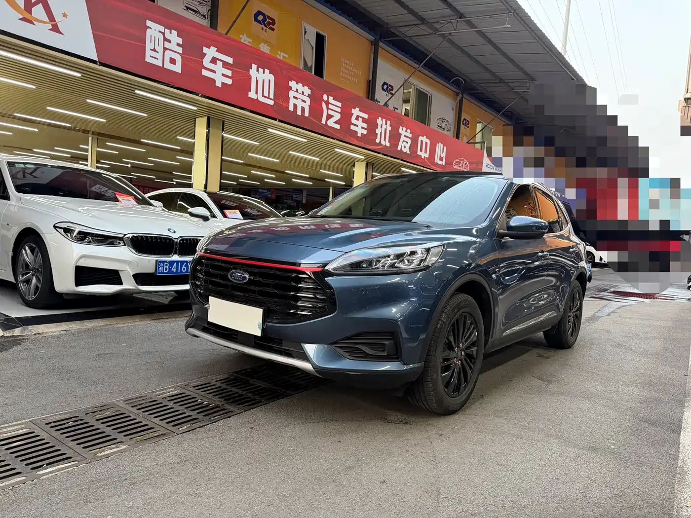 Ford Escape 2023 2024 Model EcoBoost 245 2WD Premium Edition
