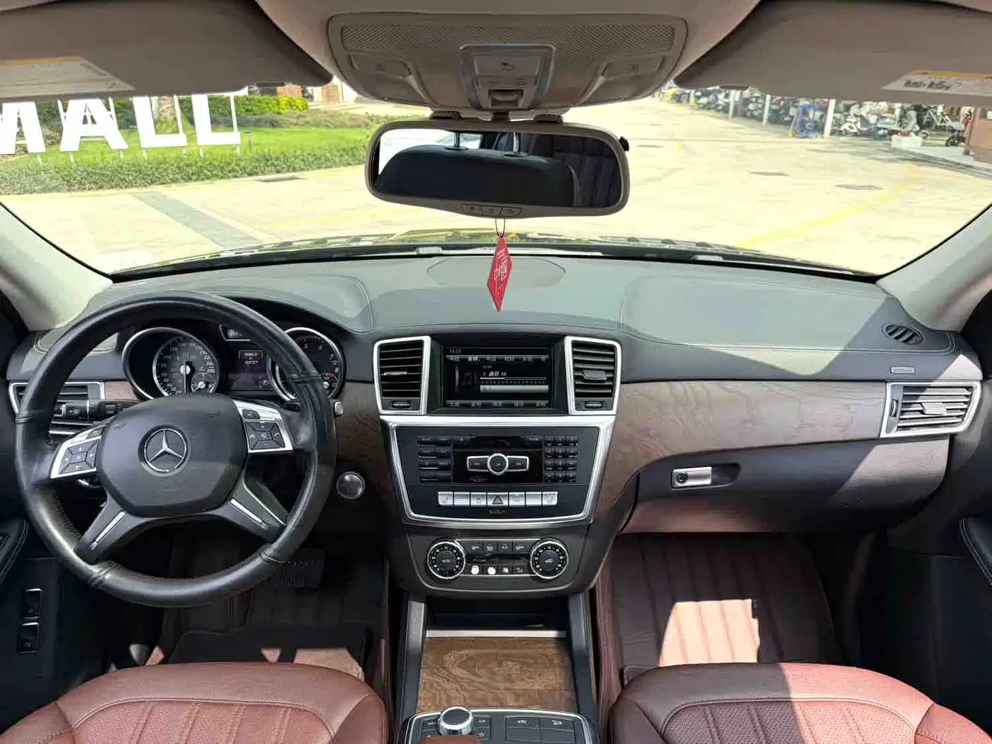 Mercedes-Benz GL-Class 2015 GL 400 4MATIC Sport фото 8