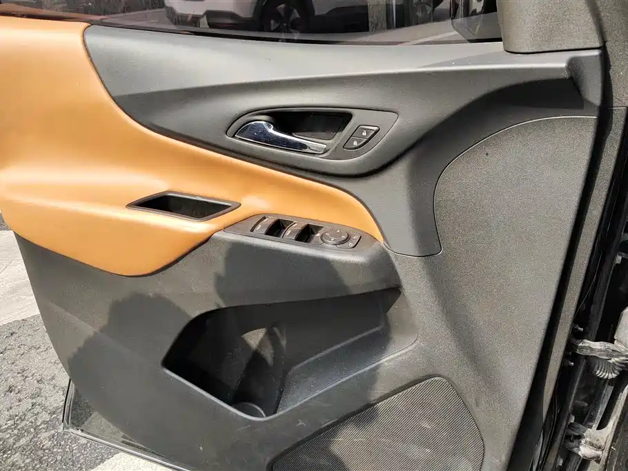 Chevrolet Equinox 2021 535T Frontier Edition фото 7