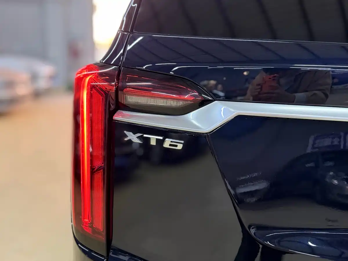 Cadillac XT6 2021 2.0T 6-Seater 2WD Luxury Edition фото 27
