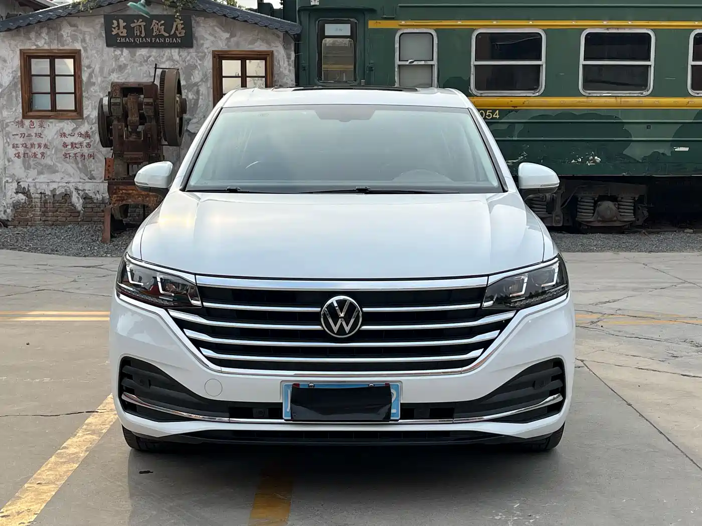 Volkswagen Viloran 2020 330TSI Luxury Edition