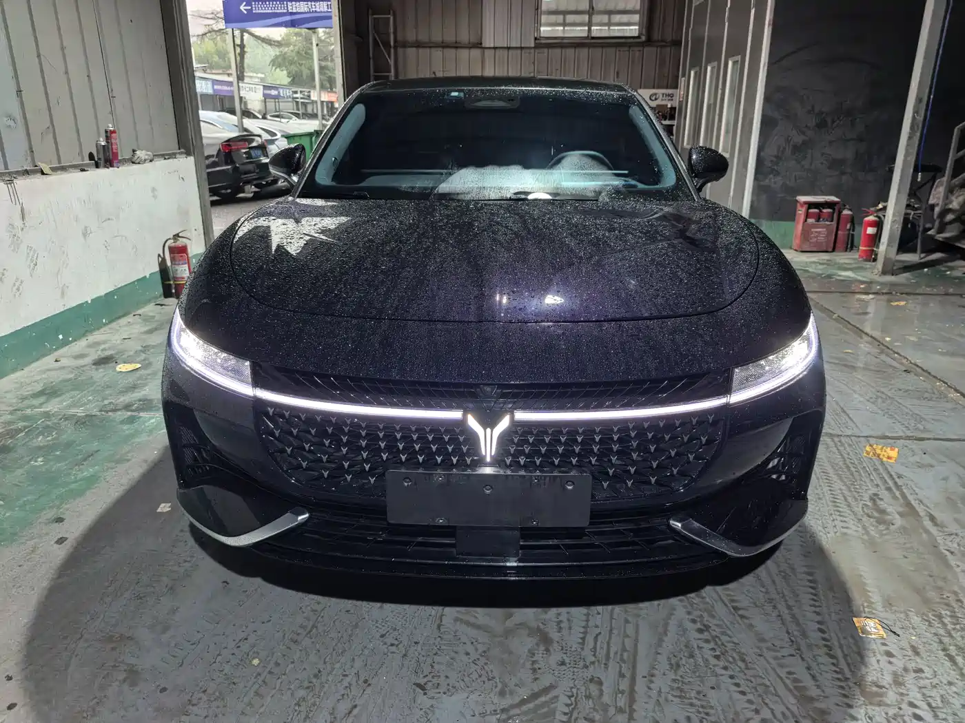 Voyah Auto VOYAH Zhuiguang 2024 PHEV AWD Ultra Long Range Flagship фото 2
