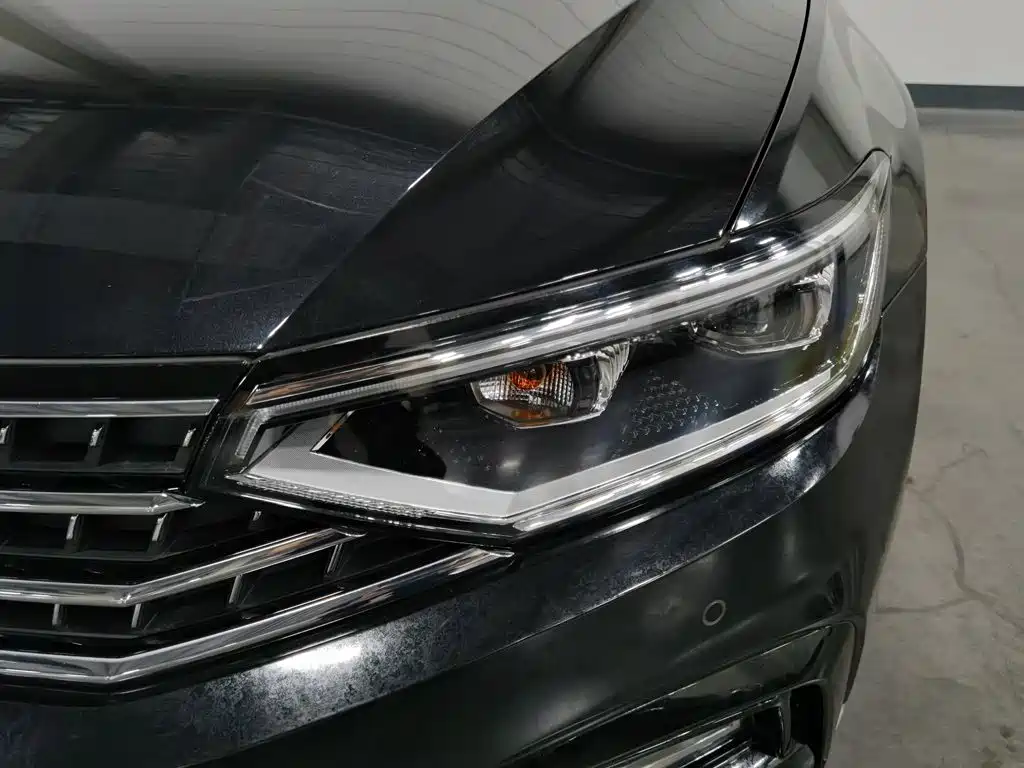 Фото 7 - Volkswagen Magotan
