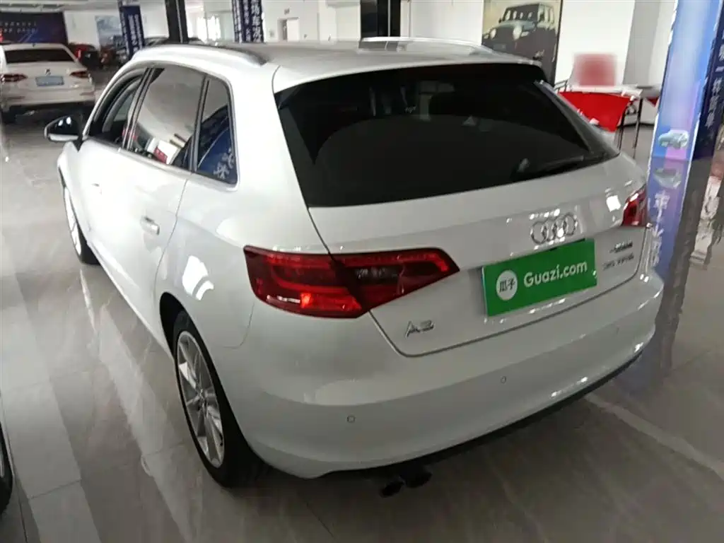 Audi A3 2015 Sportback 35 TFSI Millionth Anniversary Comfort Enjoyment Type фото 5
