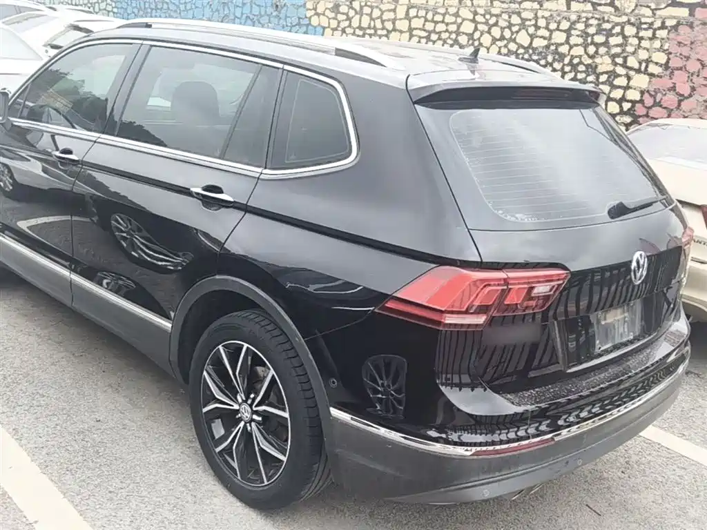 Volkswagen Tiguan L 2019 Facelift 330TSI Auto 2WD Smart Luxury China VI фото 5