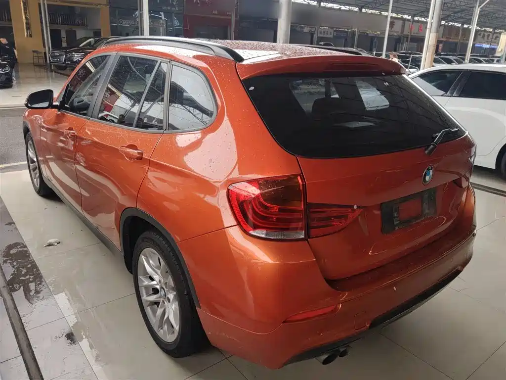 BMW X1 2015 Model sDrive18i Fashion Advanced Edition фото 5