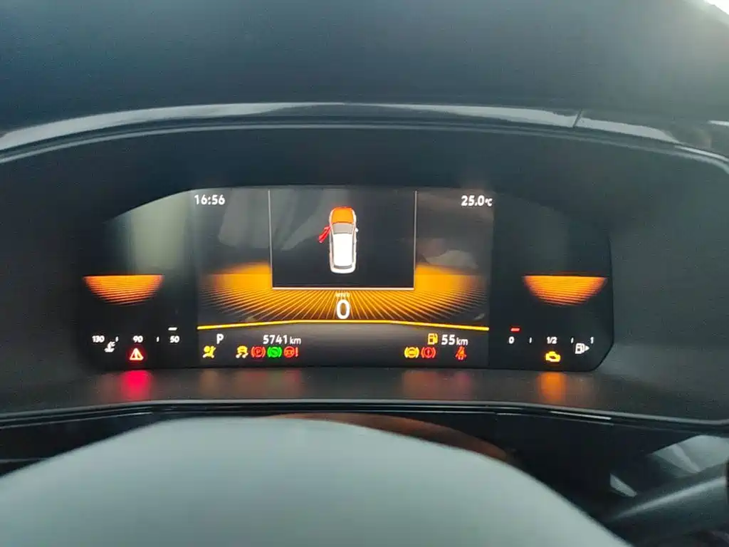 Volkswagen Tharu, миниатюра 12