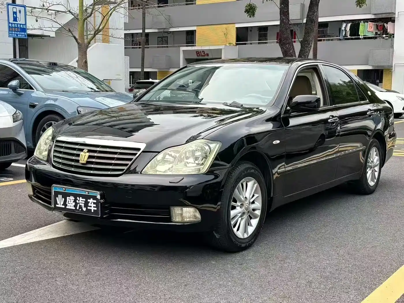 Toyota Crown 2006 2.5L Royal Leather Edition
