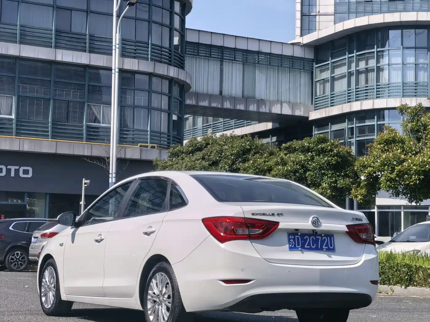 Buick Excelle 2015 15N Automatic Elite фото 9