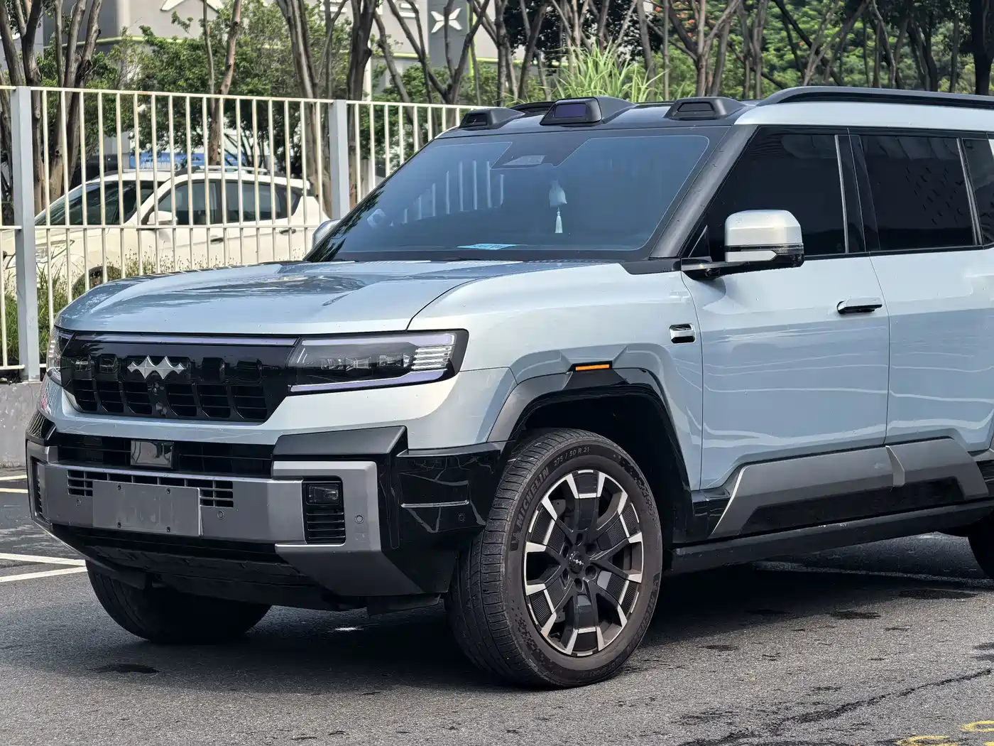 Fang Cheng Bao Leopard 8 2024 2025 Zhiyong Flagship 6-Seater