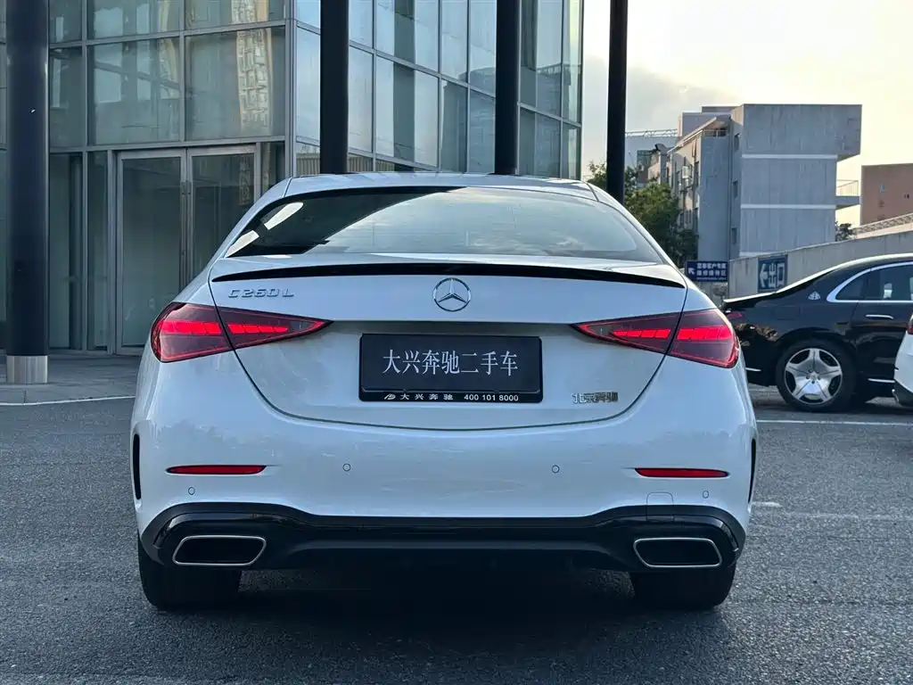 Mercedes-Benz C-Class 2025 C 260 L Night Sport Edition фото 6