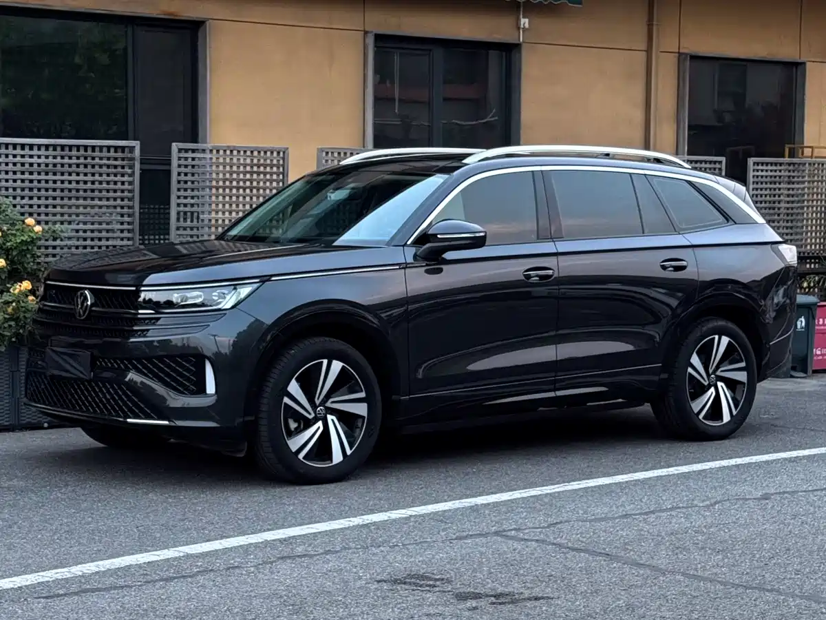 Volkswagen Talagon 2024 380TSI 4WD R-Line Cruise Shared Edition
