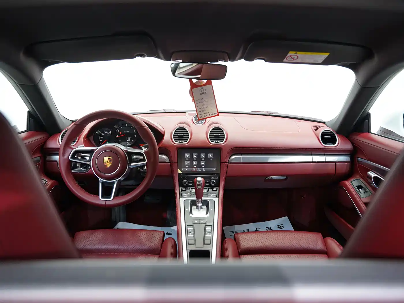 Porsche 718 2022 Cayman 2.0T фото 11
