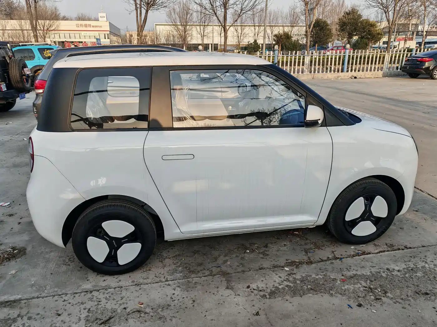 CHANGAN CHANGAN LUMIN