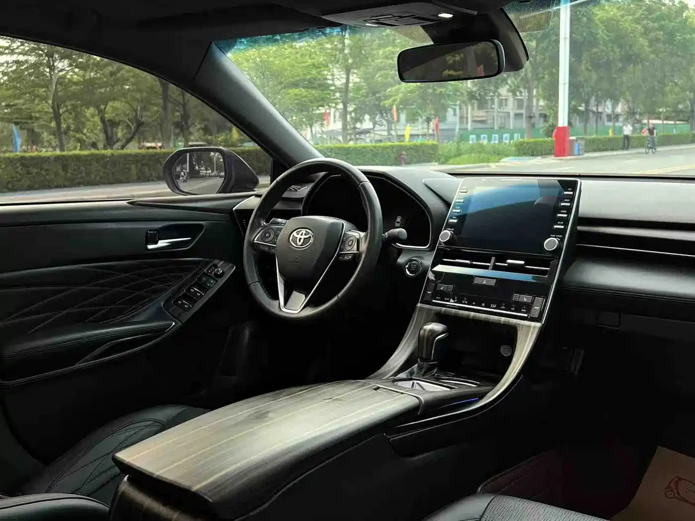 Toyota Avalon 2019 2.5L Touring Premium (China V) фото 13