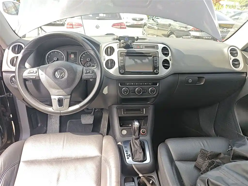 Volkswagen Tiguan 2015 1.8TSI Automatic 2WD Highline фото 10