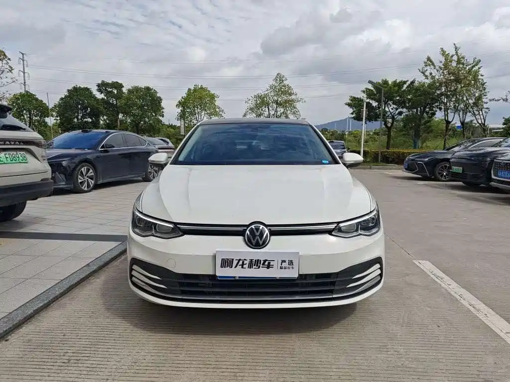 Volkswagen Golf 2025 2024 280TSI DSG Pro 50th Anniversary Edition