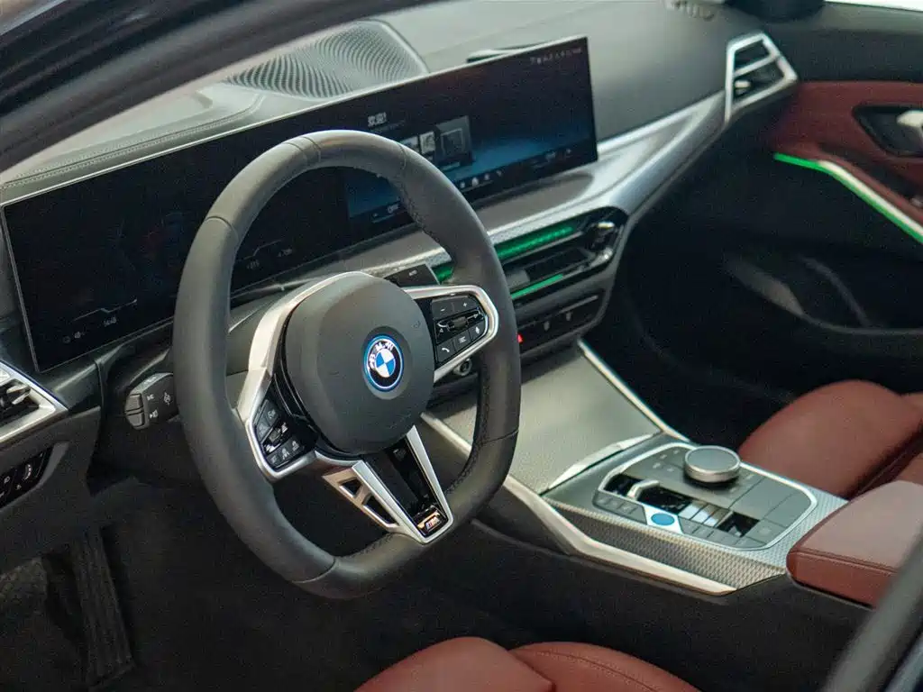 BMW i3 2025 eDrive 40 L Shadow Night Package фото 15