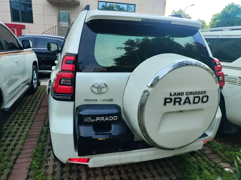 Toyota Prado 2018 3.5L Automatic TX-L Rear-mounted Spare Tire фото 6