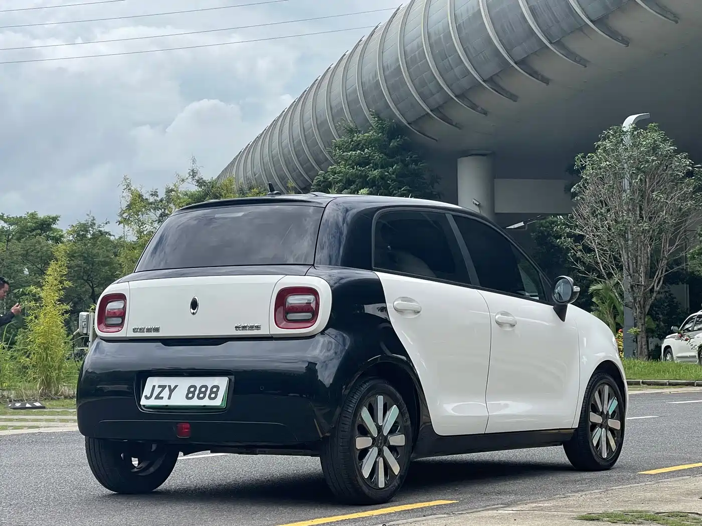 Ora Black Cat 2021 2021 351km Standard Model